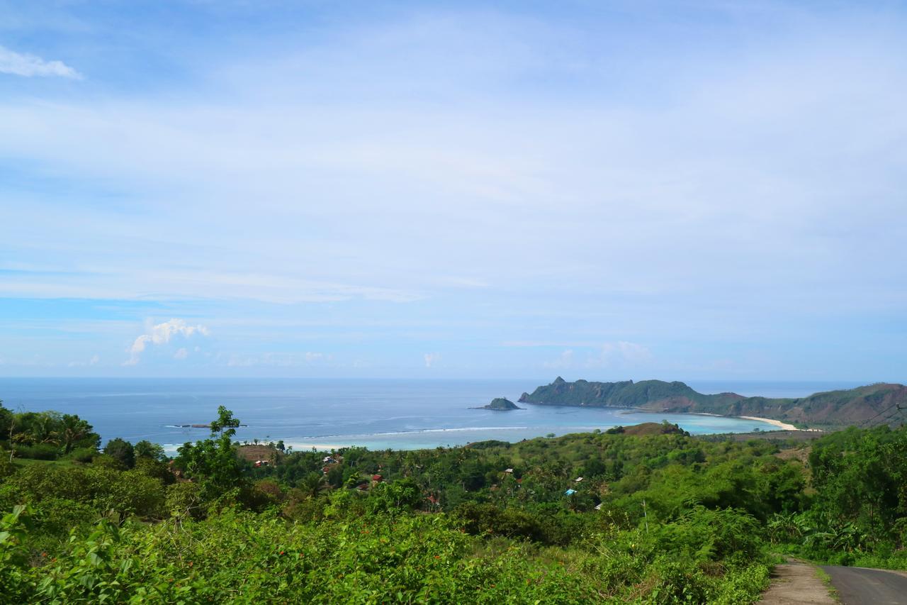 Villa Nambung Selong Belanak